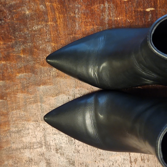 Ann Taylor black booties - Picture 7 of 7